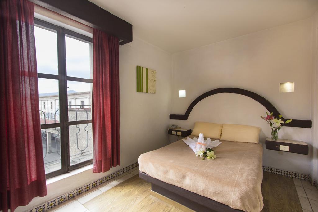 Hotel Plaza Morelia Eksteriør bilde